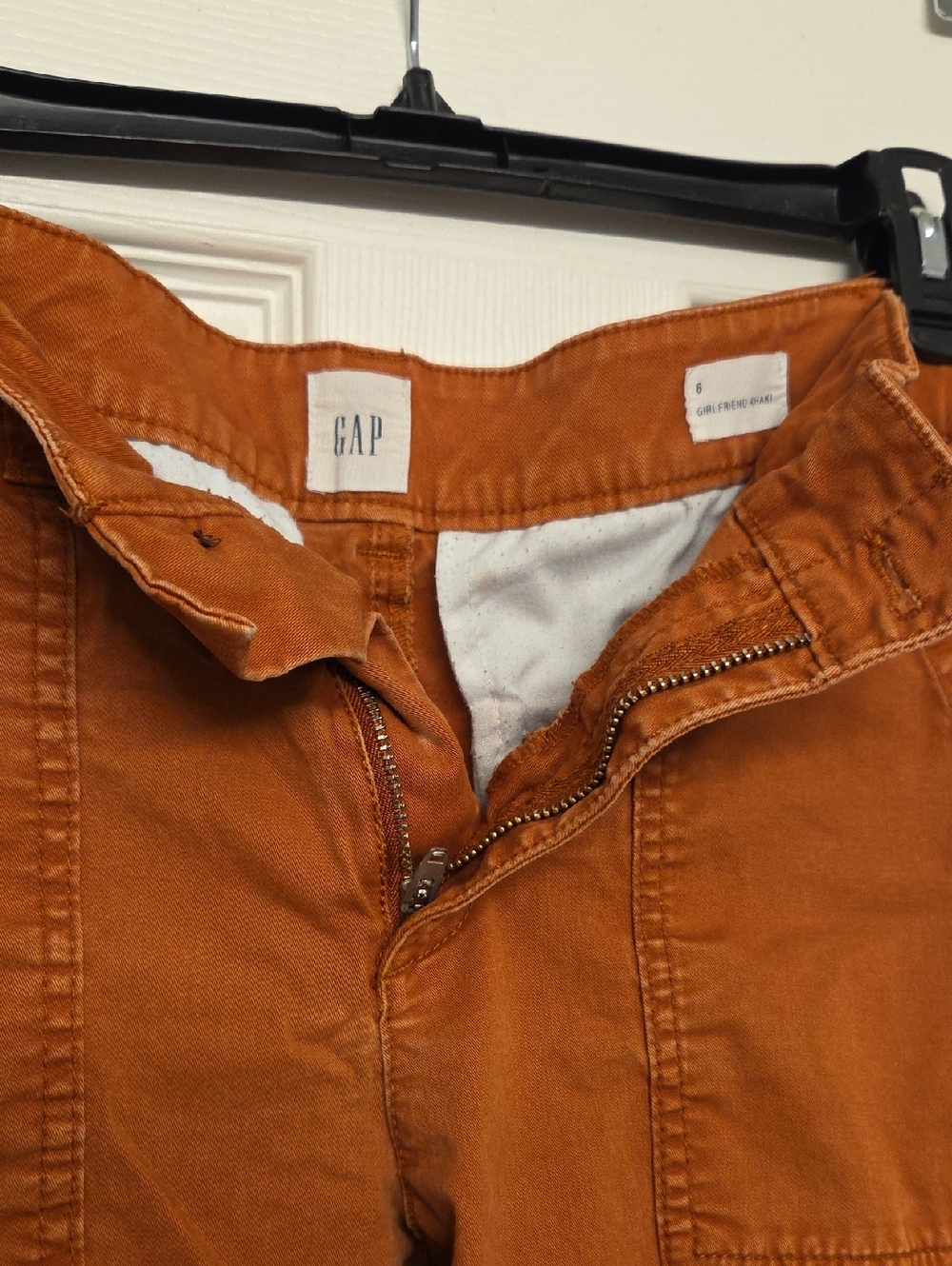 GAP Women's Rust Orange Girlfriend Khaki